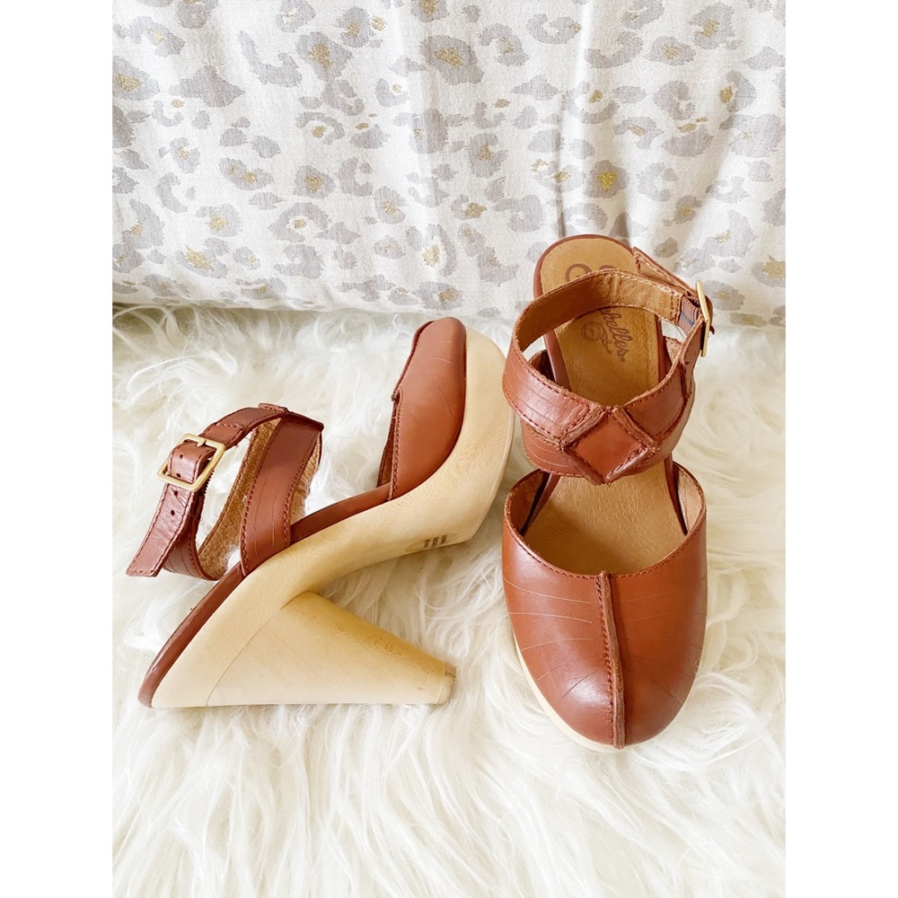 Seychelles leather clogs